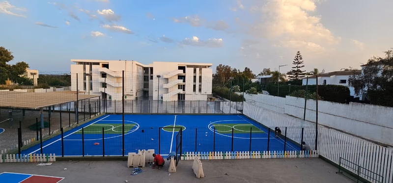 EBM Rabat : Terrain multisport au coucher du soleil